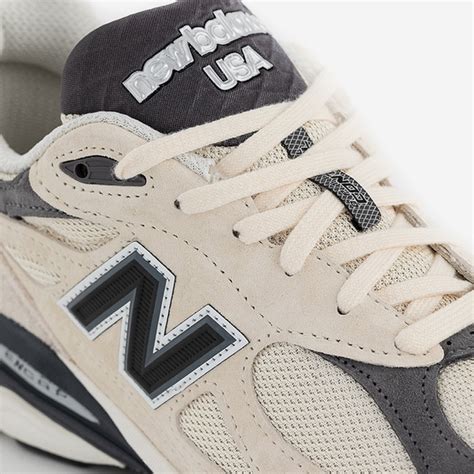 NEW BALANCE 테디 샌티스 x 뉴발란스 990 v3 문빔 M990AD3 럭드 LUCK D