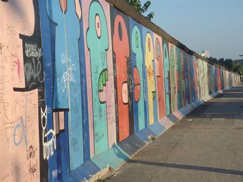 Art On The Berlin Wall East Side Gallery East Side Gallery Berlin