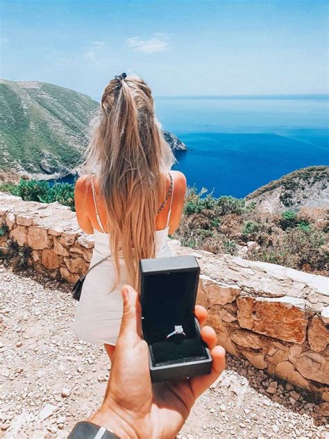 Hot Sexy Dehlia De Jong Bikini Pics