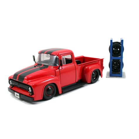 Just Trucks 1:24 Diecast W13 1956 Ford F-100 Pick-Up, Glossy Red Truck ...