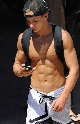 SHIRTLESS MALE ATHLETIC Muscular Fit Frat Jock College Beefcake PHOTO