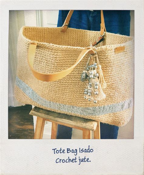 Tote Bags En Jute C Est Chic Intemporel Boh Me Les Tote Bags