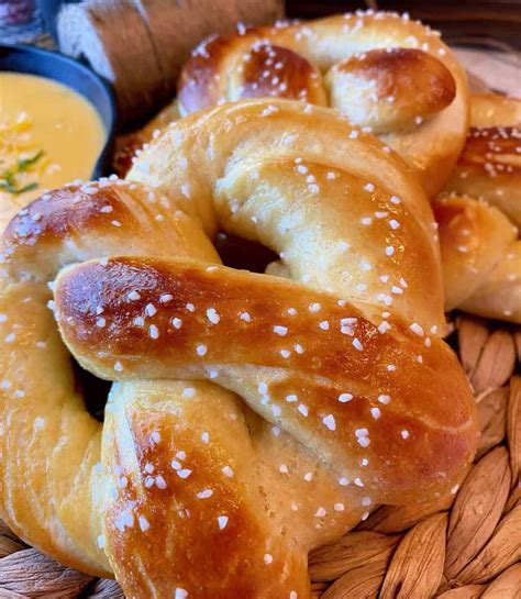 Easy Homemade Soft Pretzels Recipe Norine S Nest