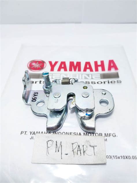 Engsel Kunci Jok Seat Lock Yamaha Mio M3 J Mio 125 Fino Jupiter Z MX