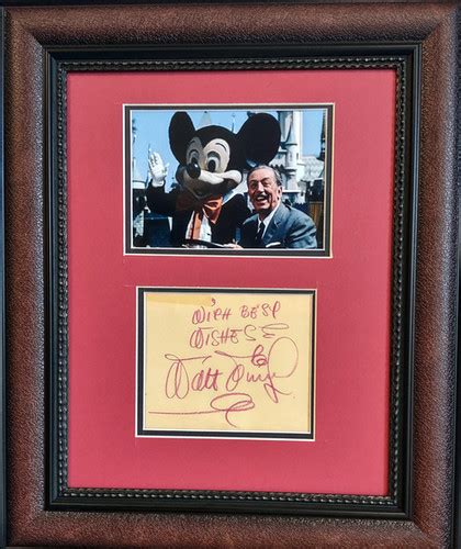 Walt Disney autograph | America's Memories - Authentic Famous Autographs