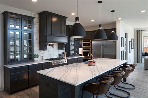 Awesome Kitchen Color Schemes with Black Appliances