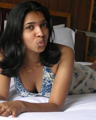Threesome Malayalee Nude Indian Desi Wife Porn Pictures Xxx Photos Sex Images Page