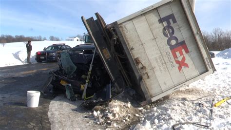 Fedex Truck Crash Yesterday Porsche Fulton