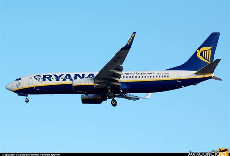 EI DPI Ryanair Boeing 737 8AS AviacionCR Net