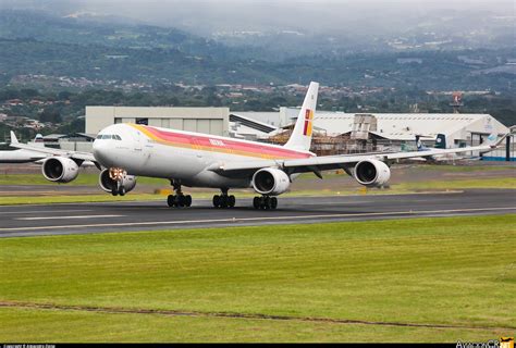 Ec Iqr Iberia Airbus A Aviacioncr Net