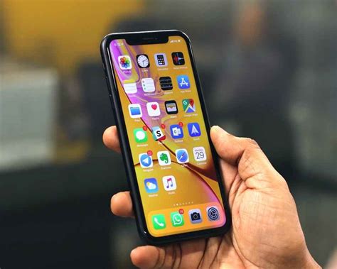 Apple With Hdfc Slashes Iphone Xr Price In India