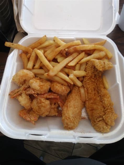 Riverside Express Seafood 130 E Memorial Blvd Lakeland Fl 33801 Usa