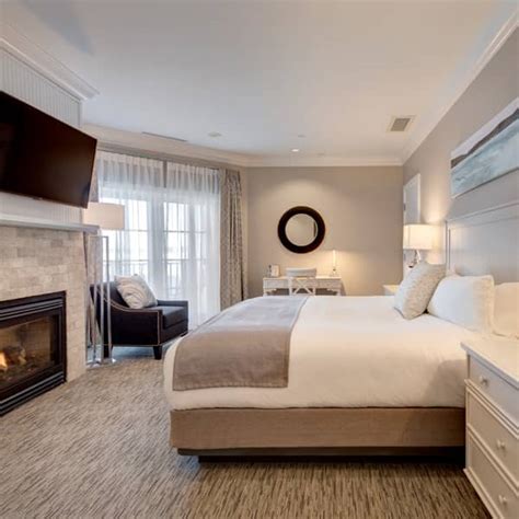 Guest Rooms, Suites, and Cottages | Inn at Bay Harbor, Autograph Collection | Inn Bay Harbor