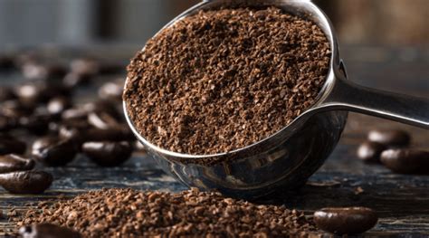 7 Surprising Uses Of Coffee Grounds Brilliant Life Hacks