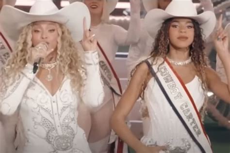 Revivez la performance exceptionnelle de Beyoncé et sa fille à Houston