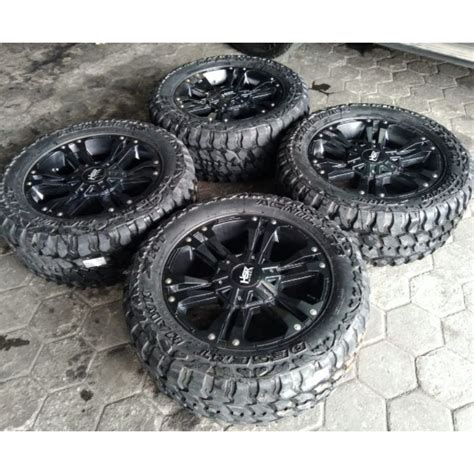 Jual Velg Mobil Bekas Hsr Mongo Ring X Pcd X X Ban Ach