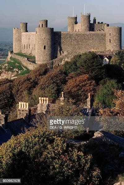 Harlech Castle, 1283-1290 , aerial view, Wales, United Kingdom, 13th ...