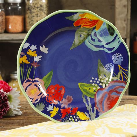 Spring Collection Sneak Peek 2 Pioneer Woman Kitchen Pioneer Woman Dinnerware Patterns