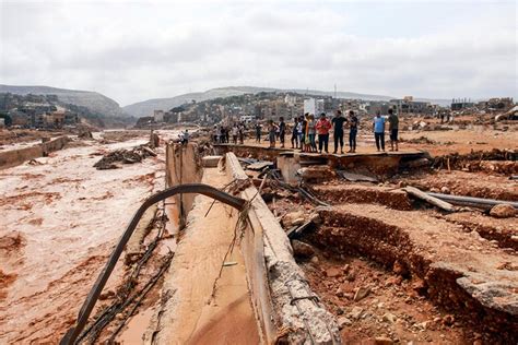 Libia Ecatombe A Derna Si Temono Mila Morti Oltre Mila Gli