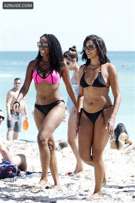 Claudia Jordan Sexy Wears A Black Triangle Top Bikini At The Beach In Miami Beach