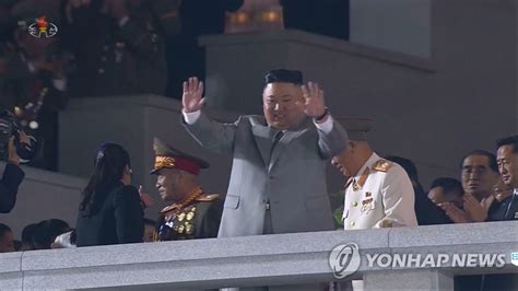 金正恩氏が軍事パレードで演説 聯合ニュース