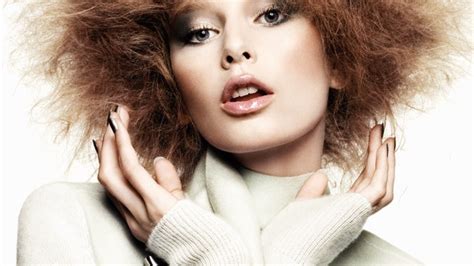 Что делать, чтобы не электризовались волосы | Glamour