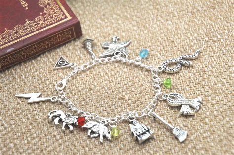 6pcs Hogwarts Charm Bracelet Hp Jewelry Gryffindor Slytherin Ravenclaw