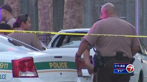 Man Found Shot Dead Inside Car In Nw Miami Dade Wsvn 7news Miami