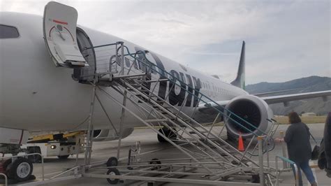 Flair Airlines F Yka Yeg Airport Boarding Pushback Starting Up