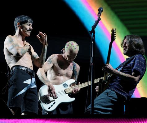 Red Hot Chili Peppers Vmas At Ebony Dunlop Blog