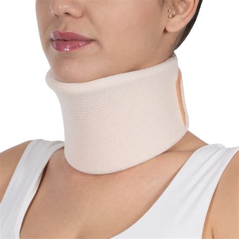 Nelson Collar With Chin Support Wingmed Orthopedic Equipments