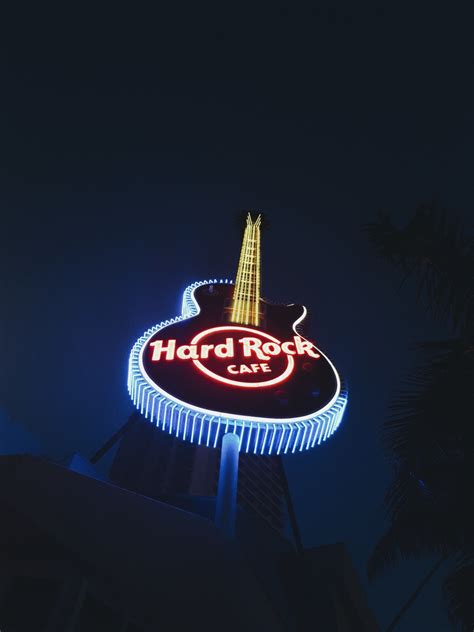 neon lights aesthetic on Tumblr