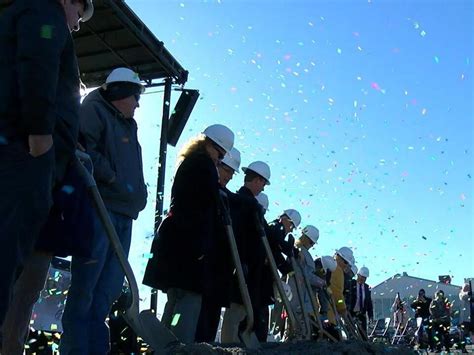 Fonner Park breaks ground on $100 million casino and resort, promising ...