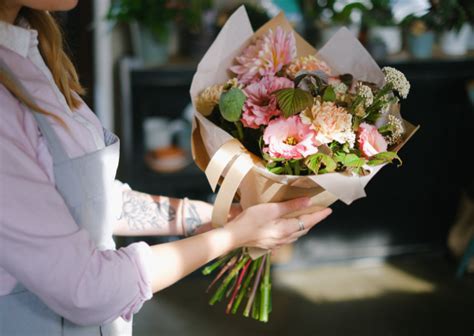 Elegir El Ramo De Flores Adecuado Para Una Ocasi N Especial