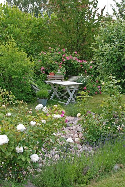 Backyard Corner Ideas For Creating A Cozy Outdoor Oasis Garden Ideas