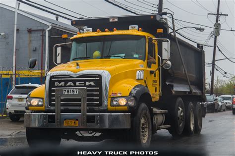 Mack Dump Trucks Gallery 7 - Heavy Equipment &Truck Photos