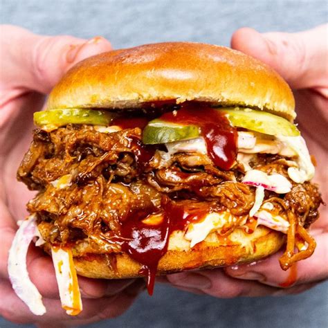 Mob Recipe Pulled Pork Burger Pulled Pork Pork Burgers