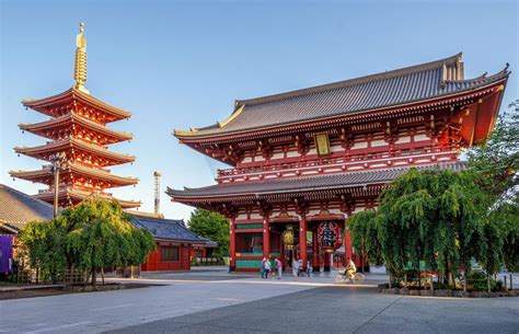 7 Of The Most Famous Monuments In Japan EnjoyTravel