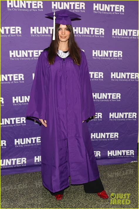 Emily Ratajkowski Delivers Hunter College Commencement Address Photo