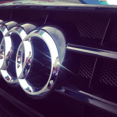 Защита радиатора — Audi A4 (B8), 2 л, 2014 года | тюнинг | DRIVE2