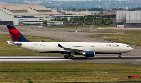 Delta Air Lines Fleet Airbus A Details And Pictures