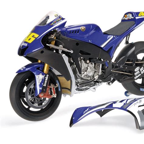 Racing Scale Models Yamaha YZR M1 Valentino Rossi MotoGP Test Jerez