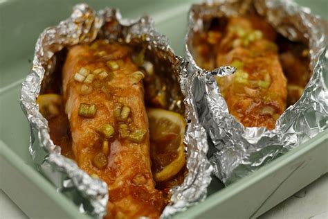 Zalmpakketje Met Teriyakisaus Uit De Oven Vis Recept Smaakmenutie