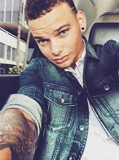 Pin By Miranda On ♡♡ Kane Brown ♡♡ Kane Brown Kane Brown Songs Cute