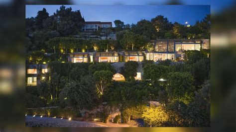 Saint Jean Cap Ferrat une villa conçue par Jean Nouvel à vendre pour