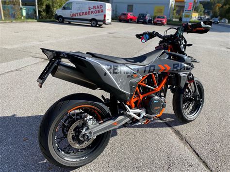 Umgebautes Motorrad Ktm 690 Smc R Von Zweirad Unterberger Gmbh 1000psat