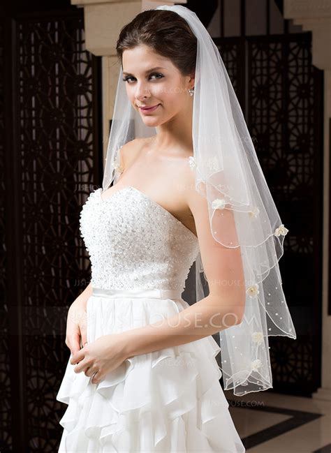 Two Tier Fingertip Bridal Veils With Scalloped Edge 006035790 JJ S