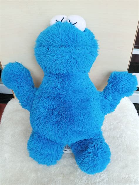 Uniqlo Uniqlo X KAWS X Sesame Street Cookie Monster Plush Toy Japan