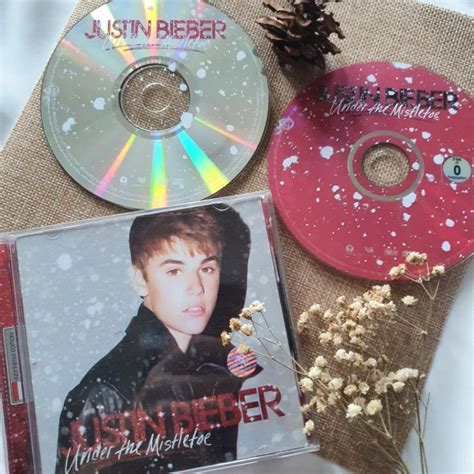 Jual Justin Bieber Under The Mistletoe Album Deluxe Cd Dvd Shopee