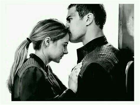 Fourtris Forehead Kisses Are Life Divergent Tris And Four Divergent